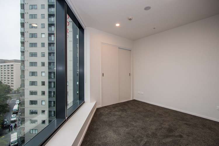 904/18 Saint Martins Lane Grafton_7