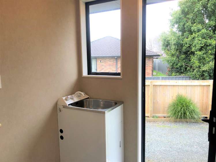 128 Brookfield Street 1074_14