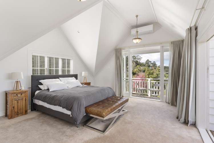 136 Attwood Road Paremoremo_15