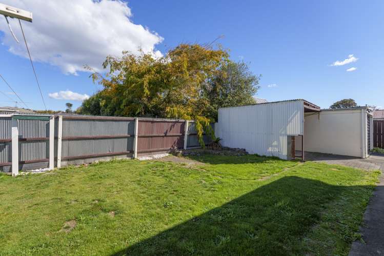 2/12 Bayswater Crescent Bromley_15