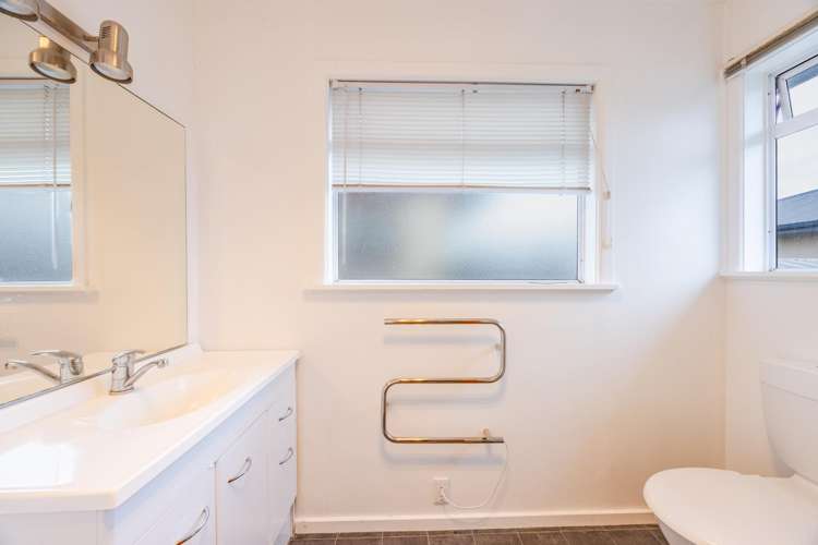 83 Taradale Road Onekawa_12