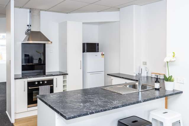 1/5 Garden Place Hamilton Central_4