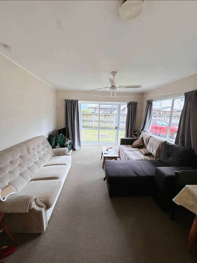 2/49 Ferndale Road Mt Wellington_1