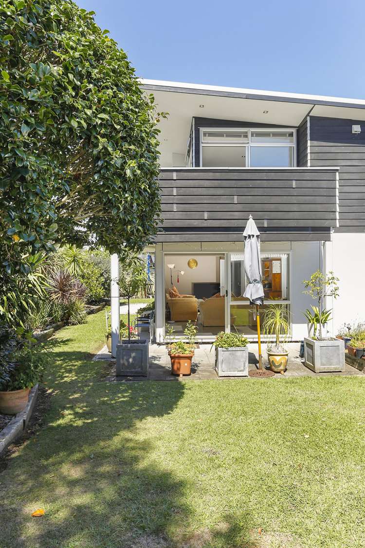 6b Pirangi Street Point England_2