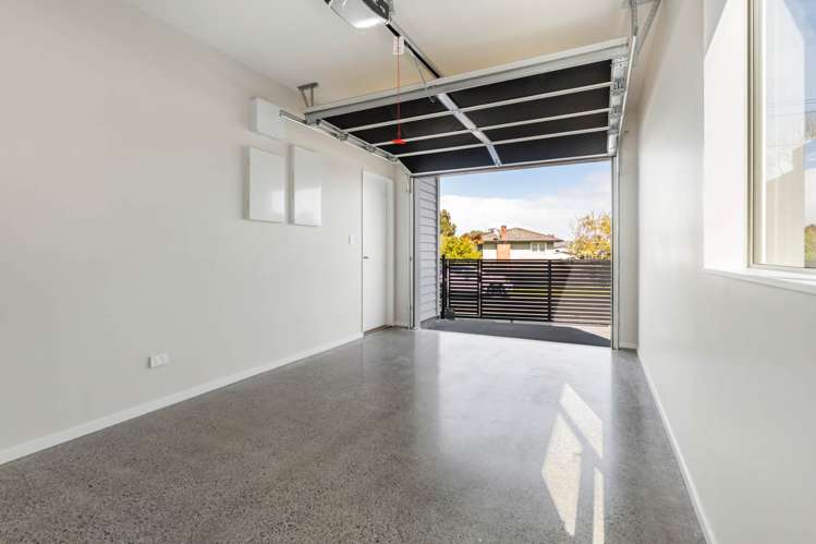 38 Antrim Crescent Otara_24
