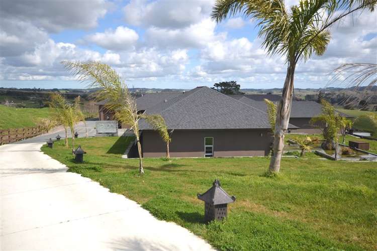 19 Top Road Dairy Flat_2