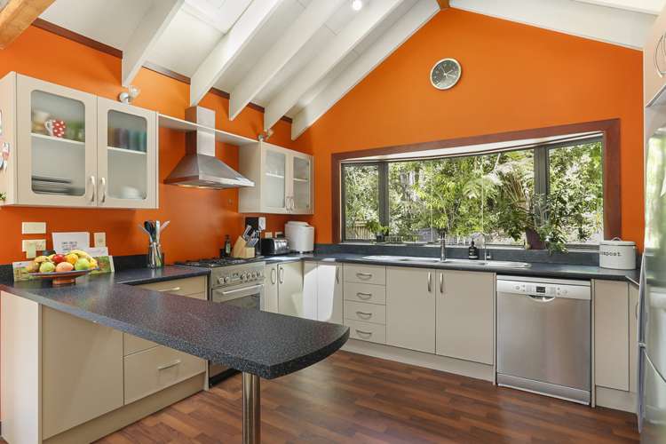 19 Opanuku Road Henderson Valley_5