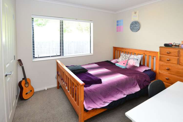 1 Barwick Place Stanmore Bay_12