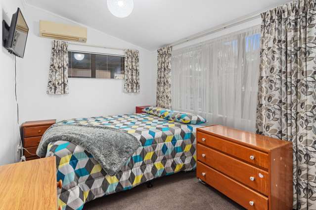 23 Great North Road Te Kamo_4
