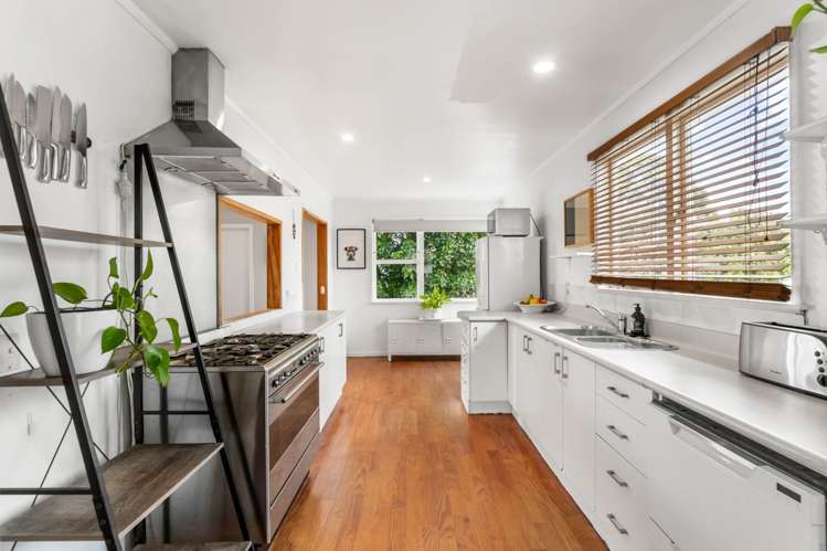 94 Lauderdale Road_4