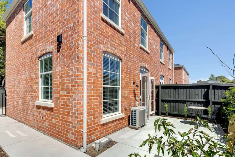 4/36 Allard Street Edgeware_22