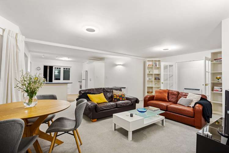 25 Glen Road Stanley Point_16