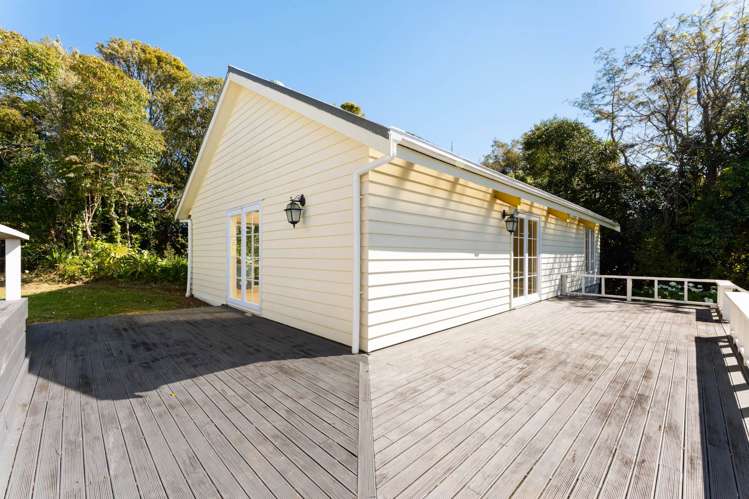306 Glengarry Road Glen Eden_21