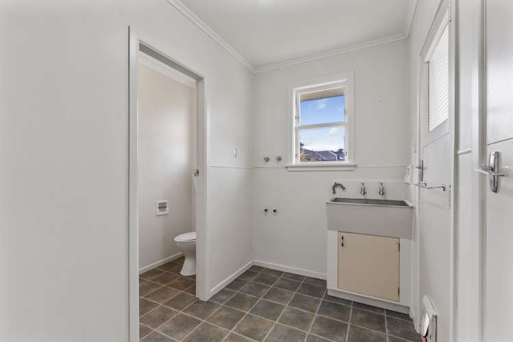 62 Peakes Road Springvale_16