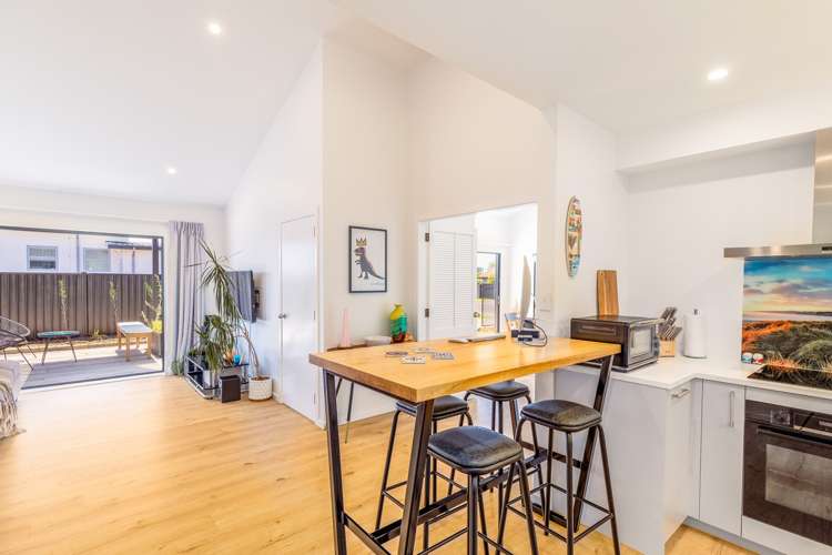 128 Rocking Horse Road Southshore_7