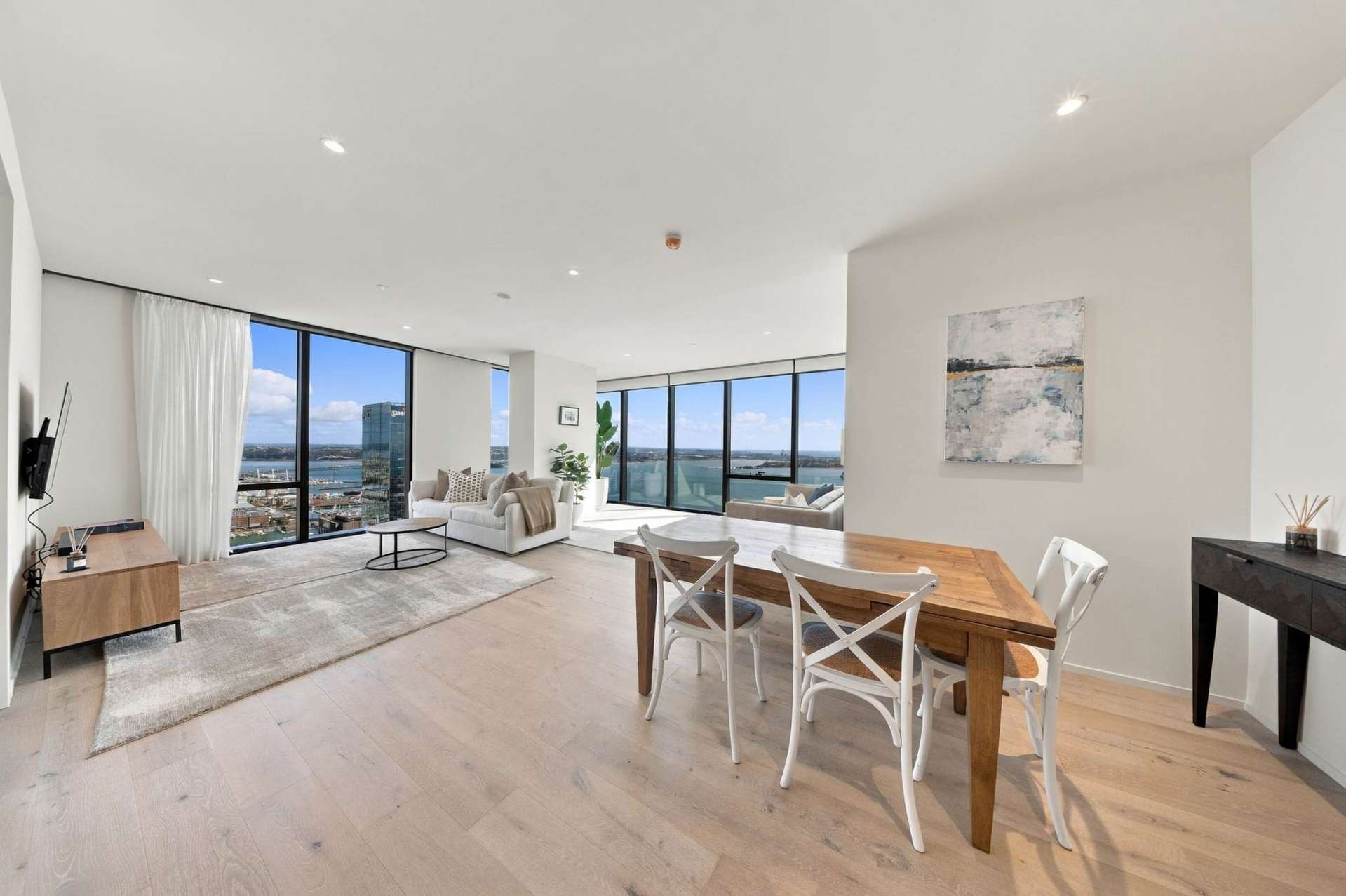 4401/10 Commerce Street City Centre_0