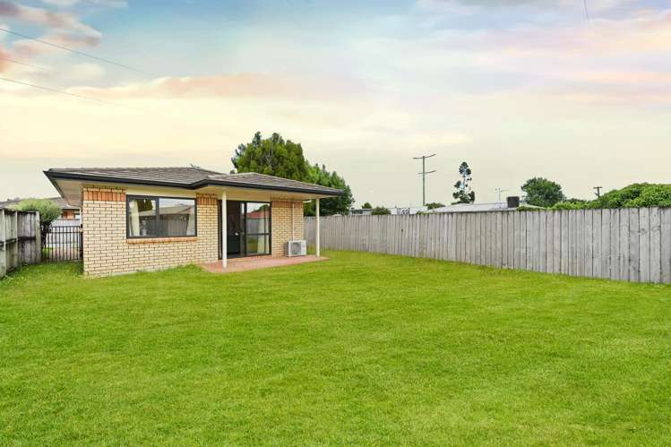 10C Yorkshire Road Silverdale_12