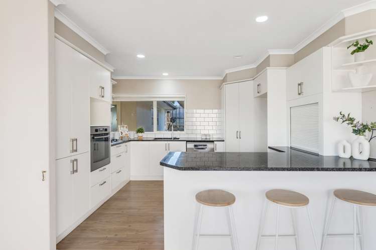 24 Corta Bella Place Golflands_11