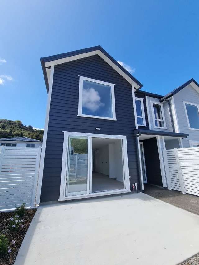 Brand new 3 bedroom Townhouse in Wainuiomata