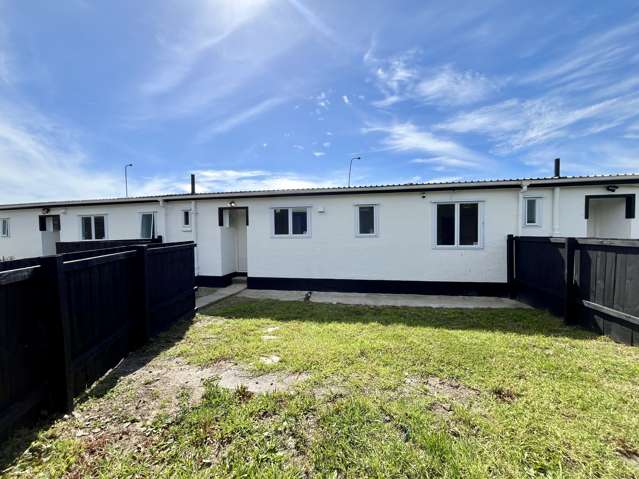Freshly updated- 2 Bedrooms Home in Cockle Bay
