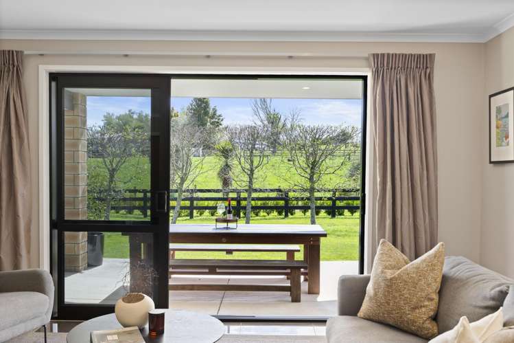 21 Barrett Road Ngahinapouri_13