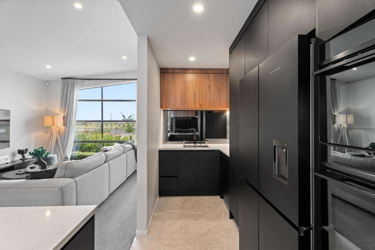 49 Earp Crescent Chartwell_23