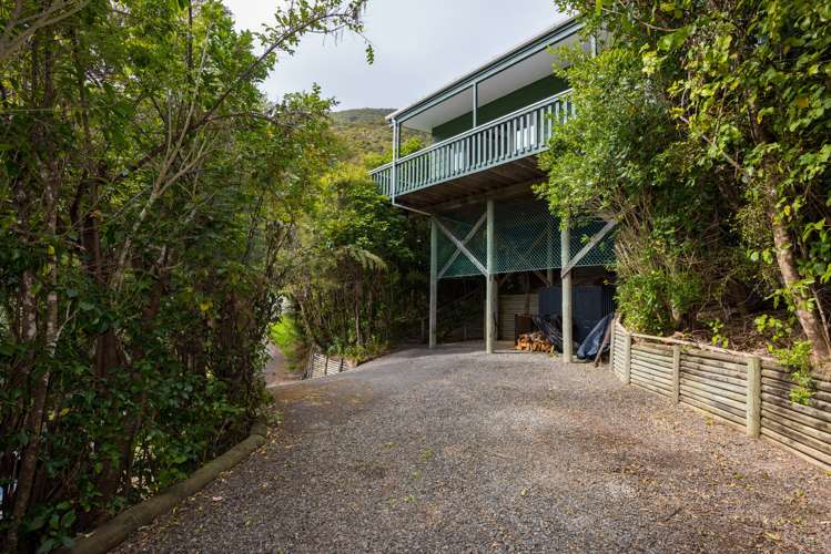 2932 Kenepuru Road Kenepuru Sound_15