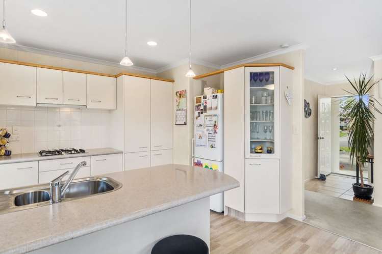 53 The Gardens Drive Papamoa_6