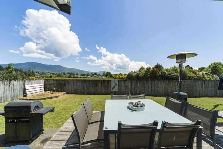 6 Ngahana Place Turangi_15