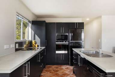 26 West Coast Road_3