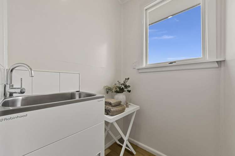 1041 Colombo Street St Albans_21