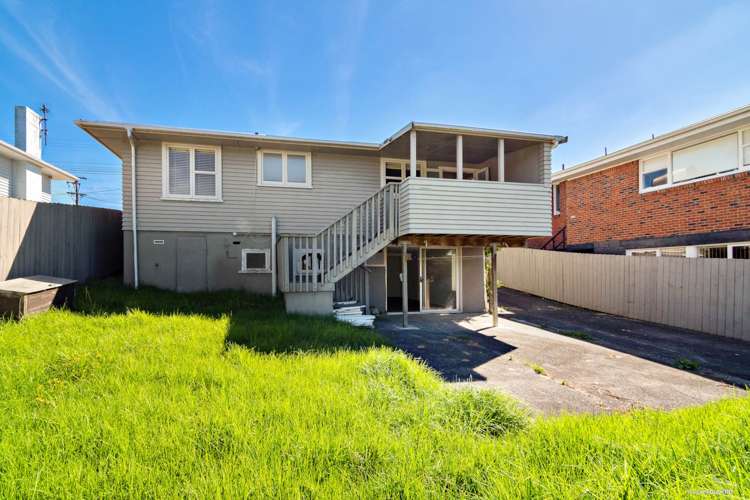 31 Aeroview Drive Beach Haven_13