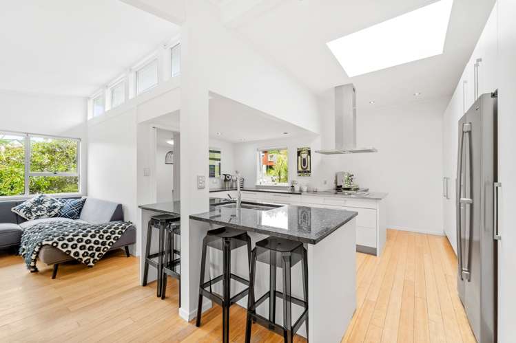 1 Garmons Way Castor Bay_5