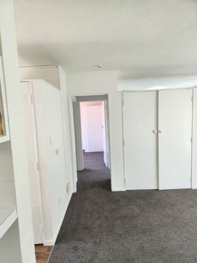 2/897 Heaphy Terrace 1055_4