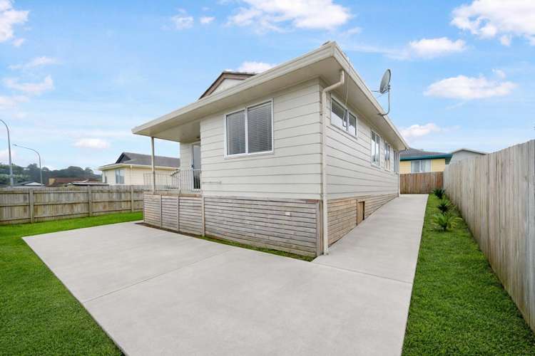 2/69 Launda Drive Ranui_0