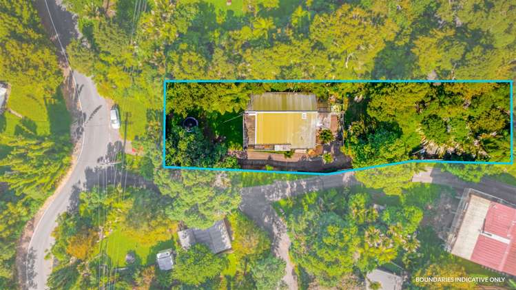 1260 Huia Road Huia_14