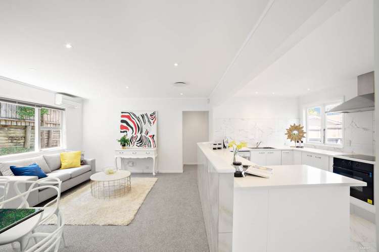 2/27 Peach Road Glenfield_5