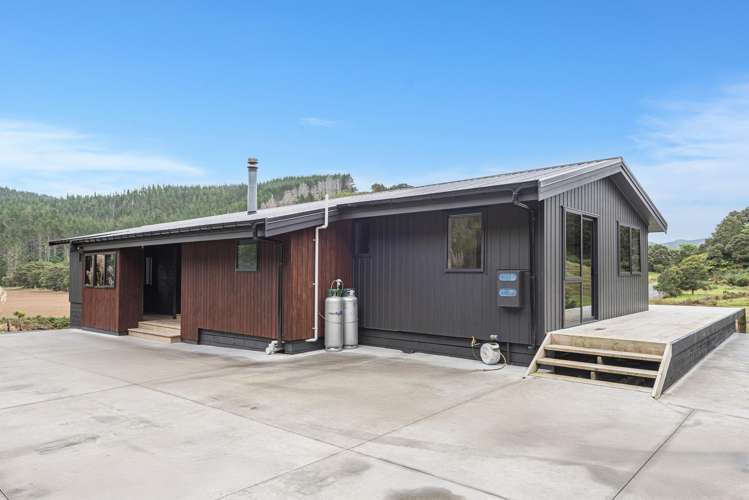 762 Russell Road Whakapara_32