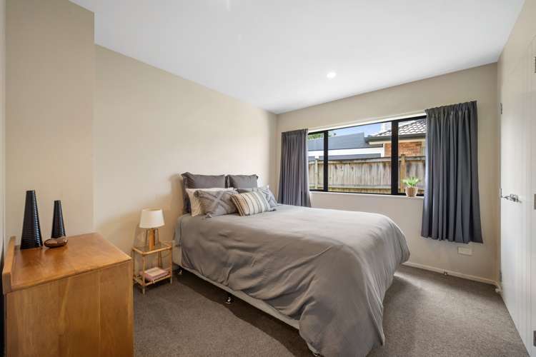 6 Dalcross Drive Flat Bush_14