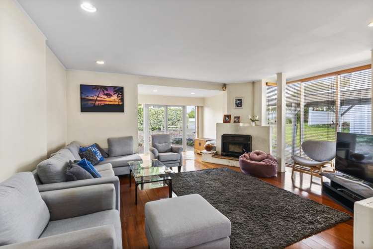 101 Huia Road Point Chevalier Auckland City Houses for Sale One