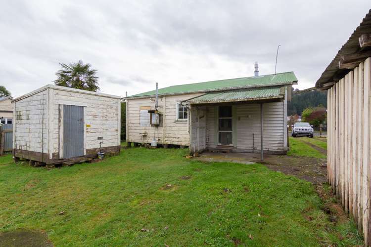5 Harvey Street Taumarunui_15