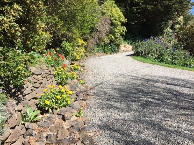 4987 Christchurch Akaroa Road Little River_1