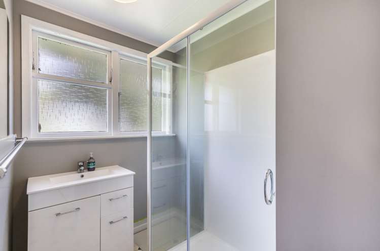 9 Te Wharekaihua Grove Turangi_8