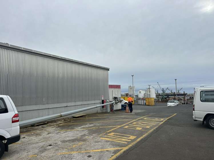 143 Breakwater Road New Plymouth_14