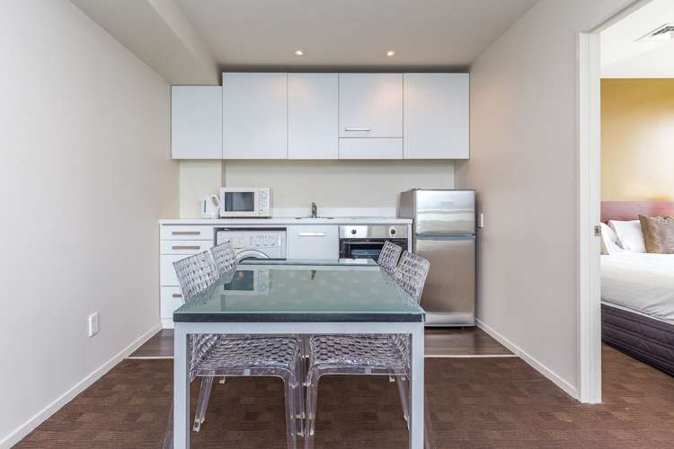 1611/10 Waterloo Quadrant Auckland Central_14