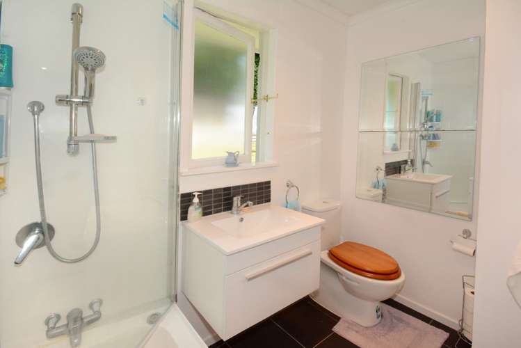 5 Elwyn Crescent Green Island_9