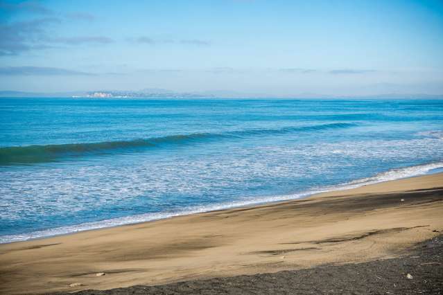 Tangoio Beach sections come with a catch