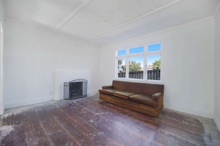 101 Seabrook Avenue New Lynn_5
