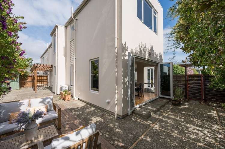 5 Monro Way The Wood_15