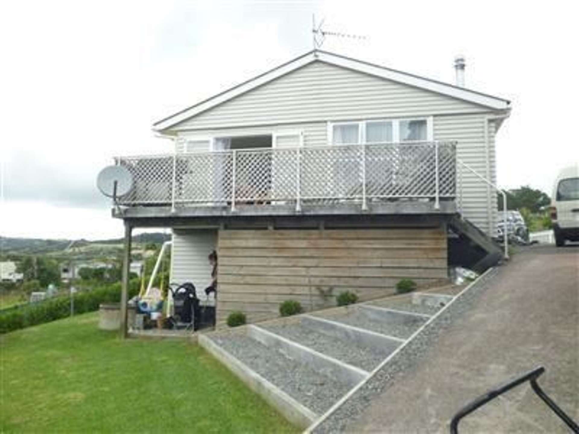 32 Nelson Street Helensville_0